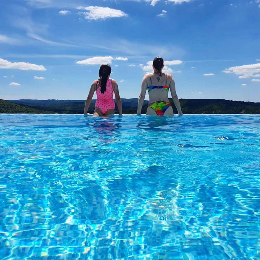 Home Andrea With Infinity Salty Pool Roc Exterior photo