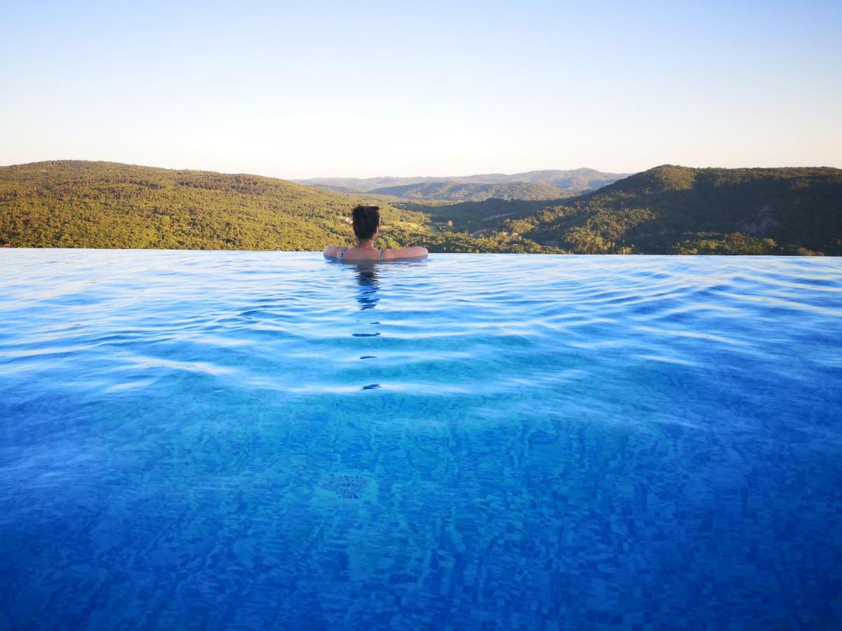 Home Andrea With Infinity Salty Pool Roc Exterior photo