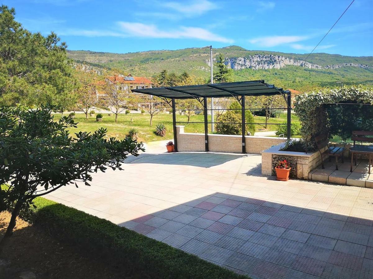 Home Andrea With Infinity Salty Pool Roc Exterior photo
